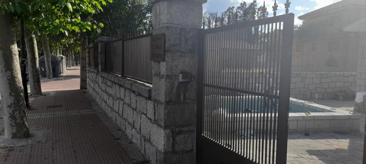 Casa Rural El Abuelo Arturo Becerril de la Sierra Eksteriør billede